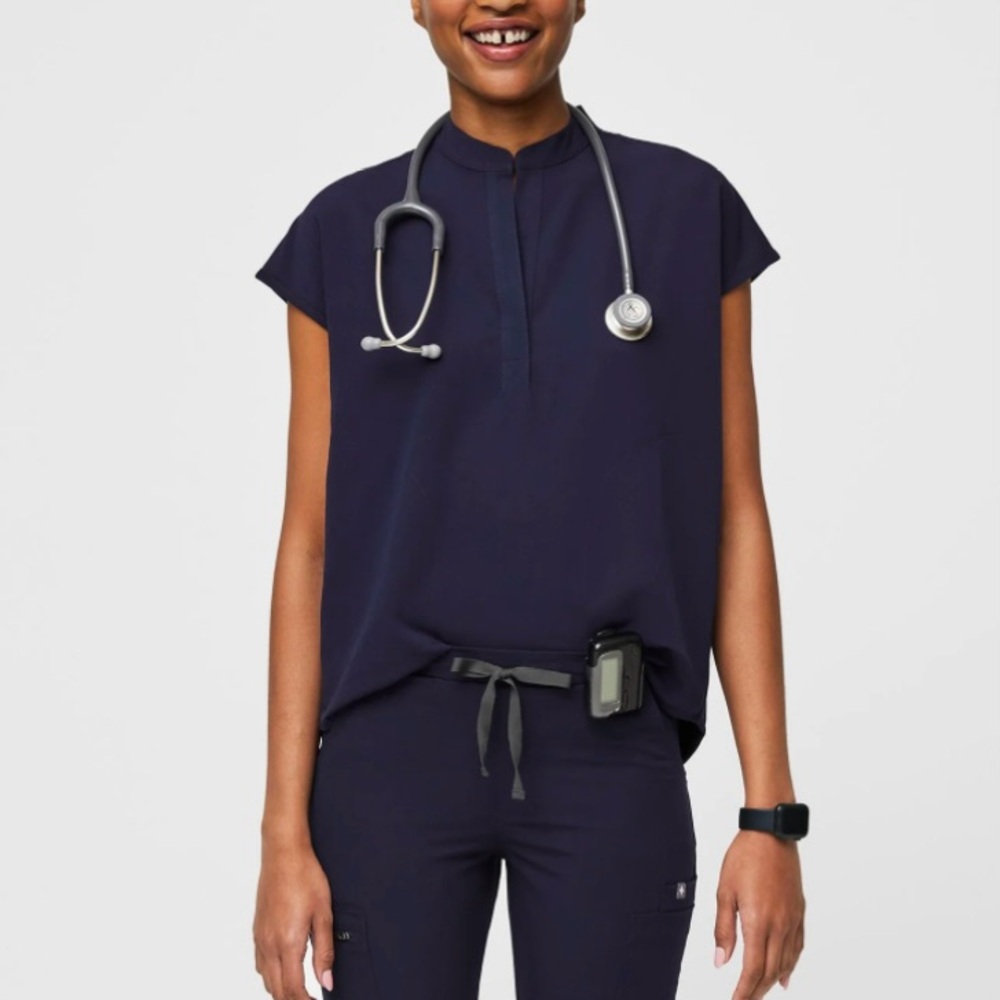 FIGS Rafaela Mandarin Collar Scrub Top in Navy